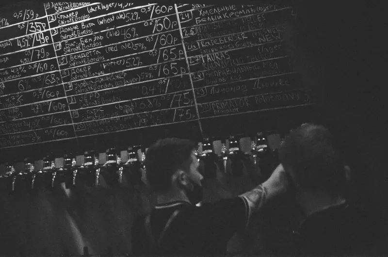 More Than Menu: When the Pub Chalkboard Held the Soul of the Kitchen