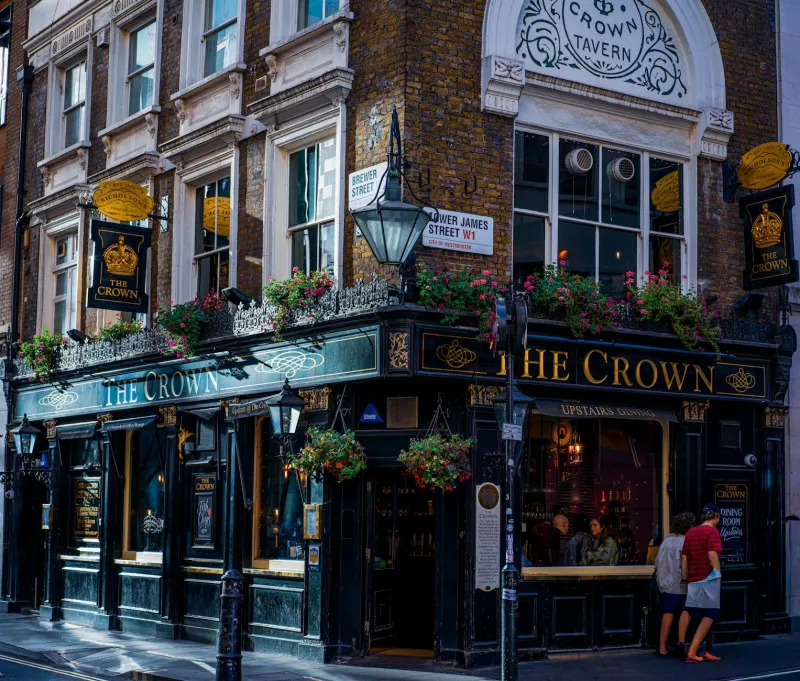 When Names Tell Stories: The Vanished Vocabularies of Britain's Lost Boozers